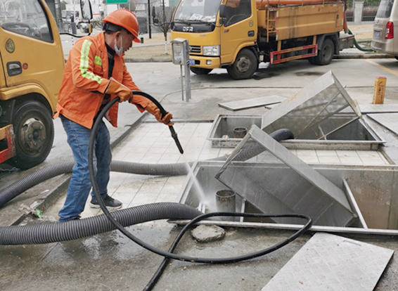 河西隔油池清理